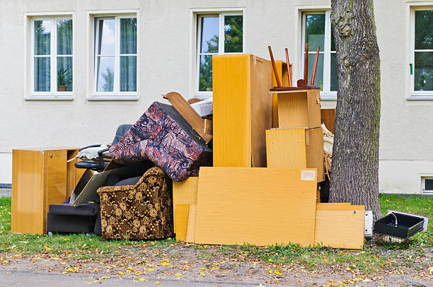 Best Commercial Cleanout Services  in Midland, WA
